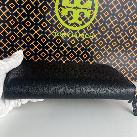 NWT Tory Burch wallet w/ detachable ID holder - Picture 14 of 14